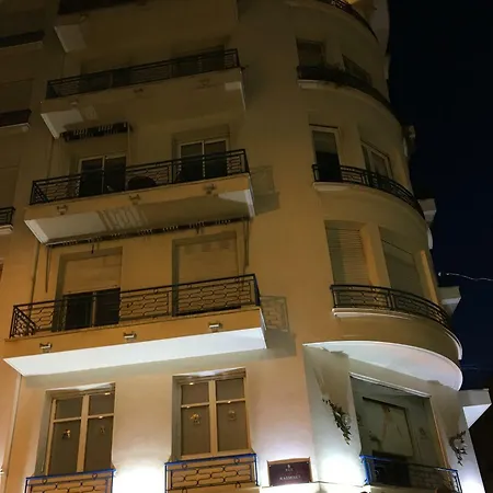 Le Massenet France Apartmán *