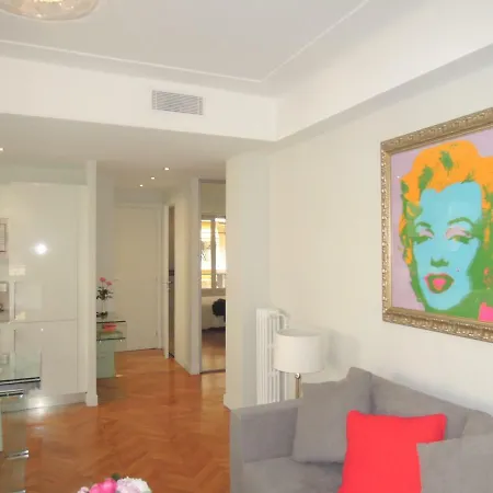 Le Massenet France Apartmán *