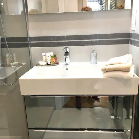 Le Massenet France Apartment