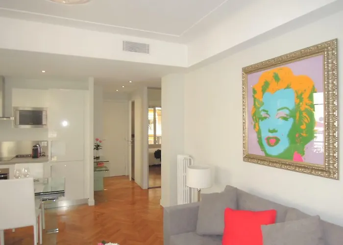 Le Massenet France Apartman *